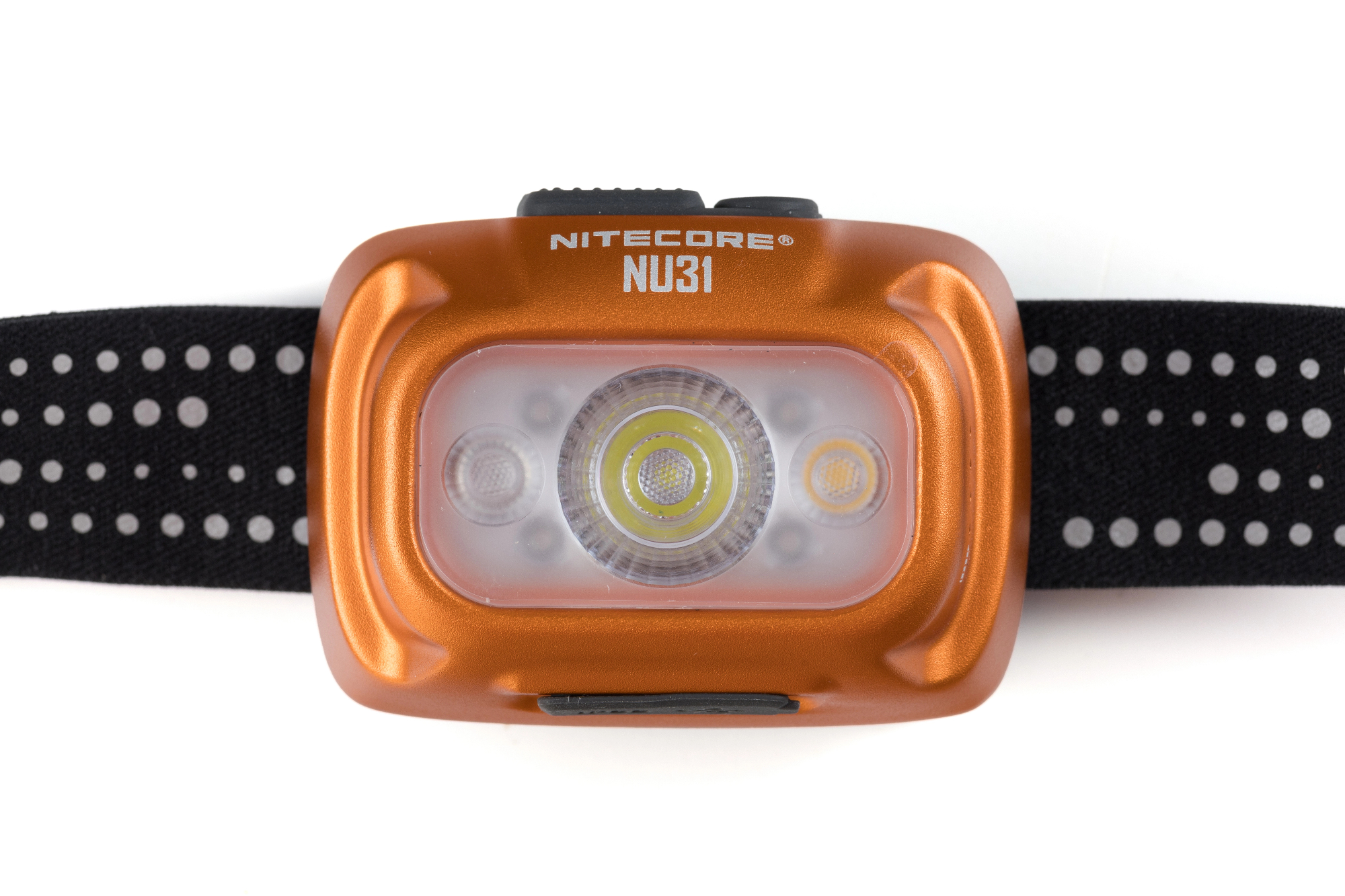 Naglavna svetilka je praktičen nakup